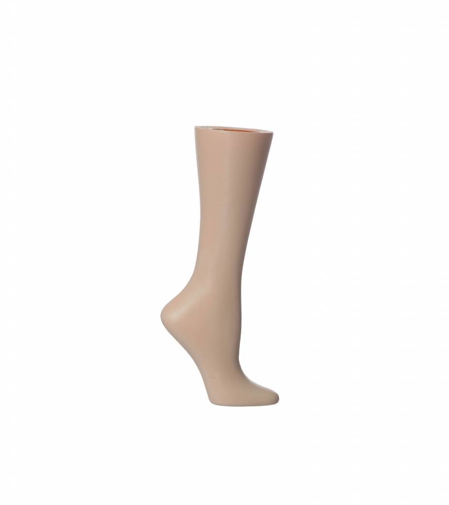 Pied femme en plastique PEAU 15 - 1/4"H, peau - Pied, main, jambe & fessier - Mobico Canada