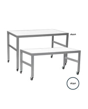 Petite table de présentation 46"x24"x21"H, dessus de mélamine blanc - Pharmacie - Mobico Canada