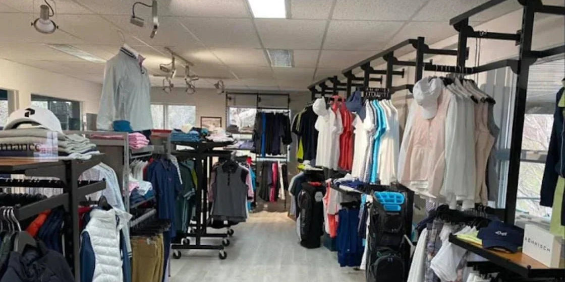 Réalisation d'une boutique de golf - Mobico inc.