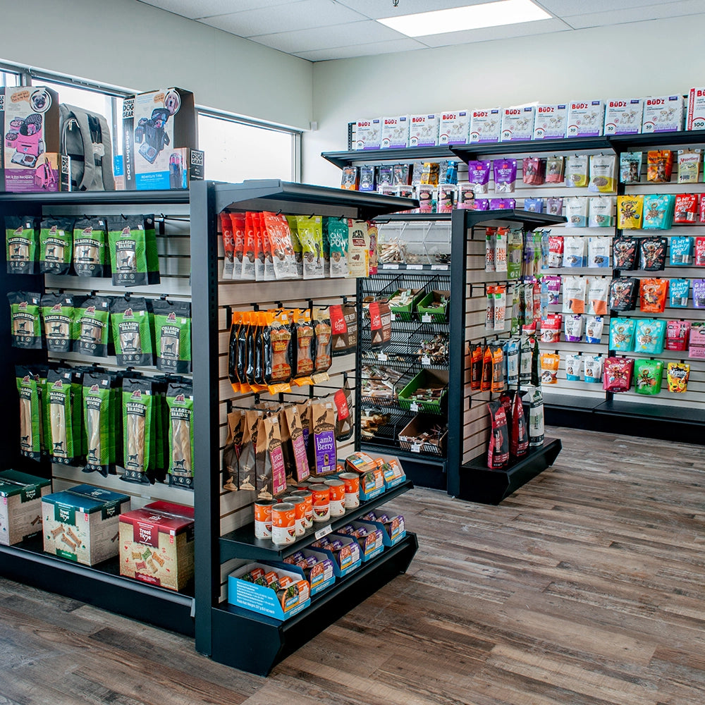 industrie-animaux-presentoirs-amenagement-commercial-retail-design-1.webp